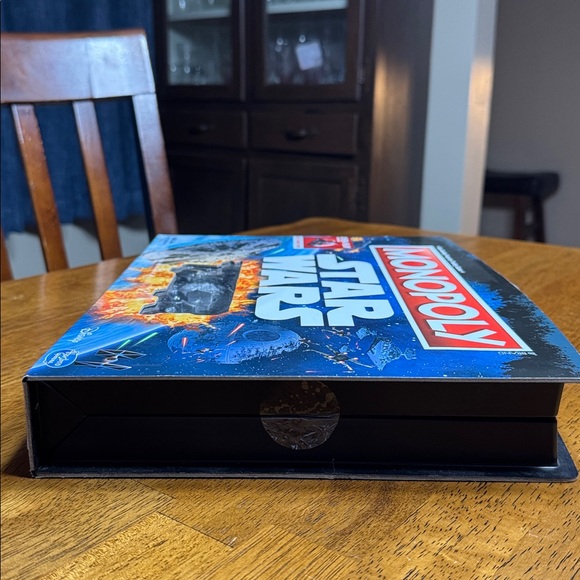 New 2015 Hasbro Monopoly: Star Wars (open & play) board game. - Picture 10 of 10